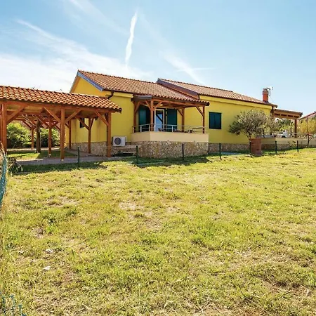 Two-bedroom In * Povljana